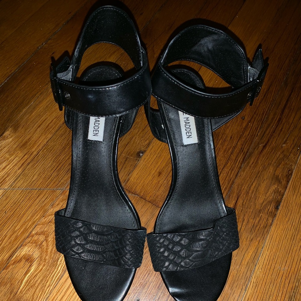STEVEN MADDEN heels